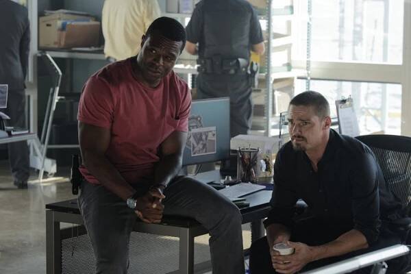 Lyriq Bent