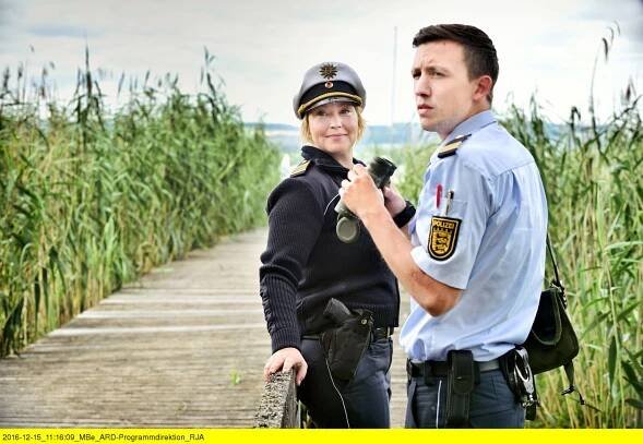 V roli Nele uvidíme herečku Floriane Daniel. 