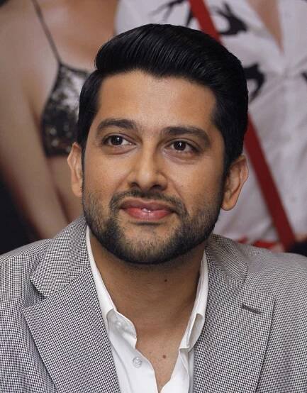 Handsame Aftab Shivdasani Cute Photos & Latest Wallpapers