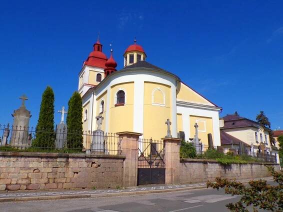 Kostel Všech svatých v... - Kostel