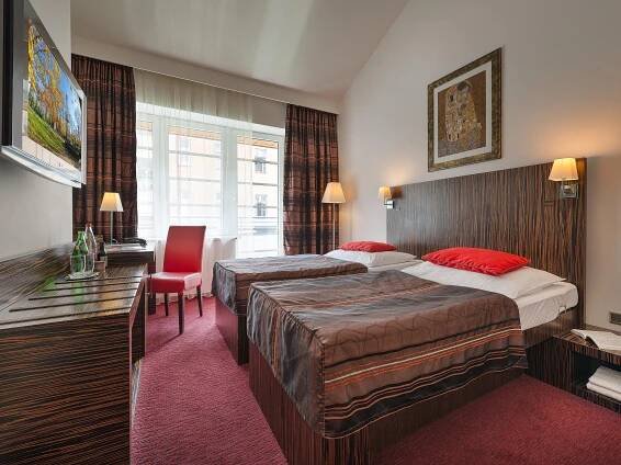 Ea Crystal Palace 4* Praha