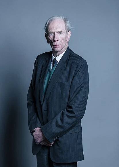 David Douglas-Home, 15th Earl of Home - Wikipedia