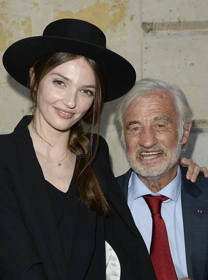 Belmondo (†88) by byl pradědečkem: Krásná vnučka Annabelle porodila syna!