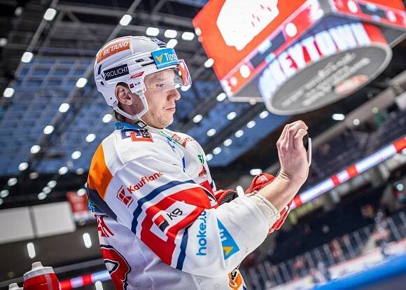 HC DYNAMO PARDUBICE – Jan Košťálek stráví sezonu 2024/2025 ve Vítkovicích