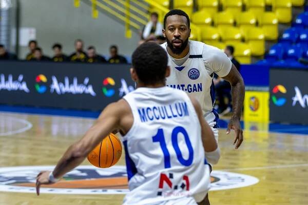 OBRAZEM: Liga mistrů v Opavě bavila. Drama pro Maccabi