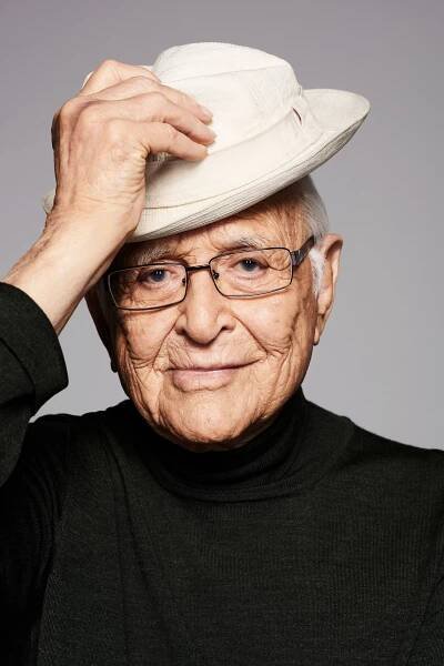Norman Lear Says 'Nobody Has Made Me Laugh Harder' Than Carol Burnett as He Receives Her Eponymous Award at Golden Globes