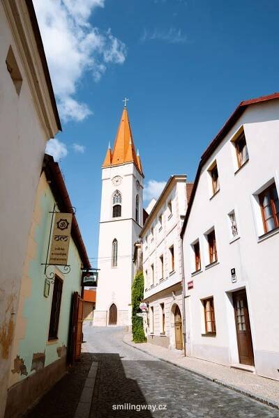 kostel svatého mikuláše znojmo památky