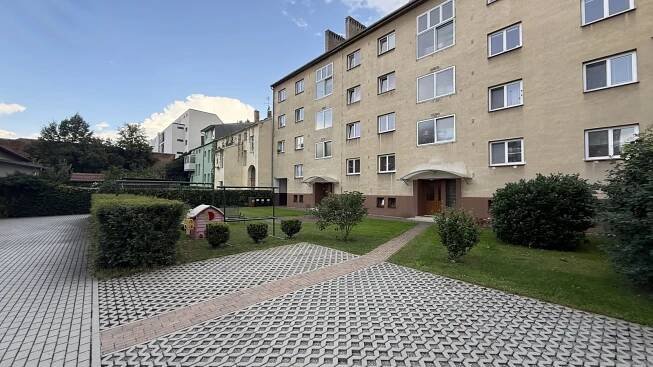 Prodej bytu 3+1, 87 m2, České Budějovice, ulice Skuherského, okres České Budějovice