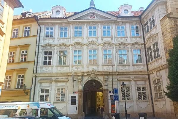 Grounds L4 Café | Prague City Tourism