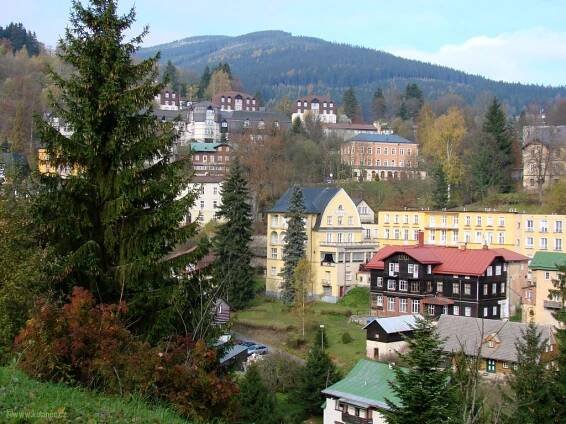 09 Janské Lázně - léčebné lázně - Foto