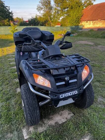 CF moto gladiator x8 - Nymburk
