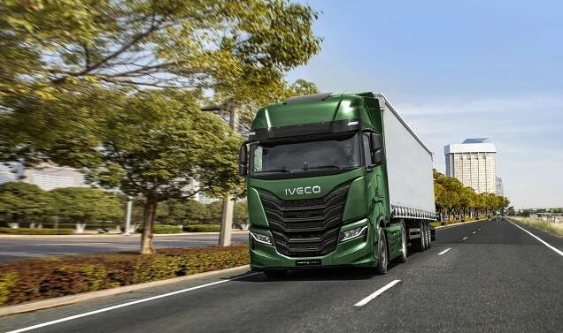 Nový IVECO S-WAY: Vytvorený pre vás | AGROTEC Slovensko s.r.o. Nitra 
