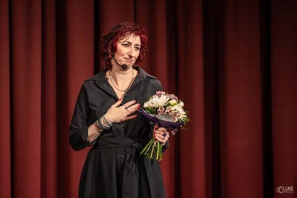 One Human Show Simony Babčákové aneb Život, vesmír a vůbec.. – Kulturní středisko Moravská Třebová