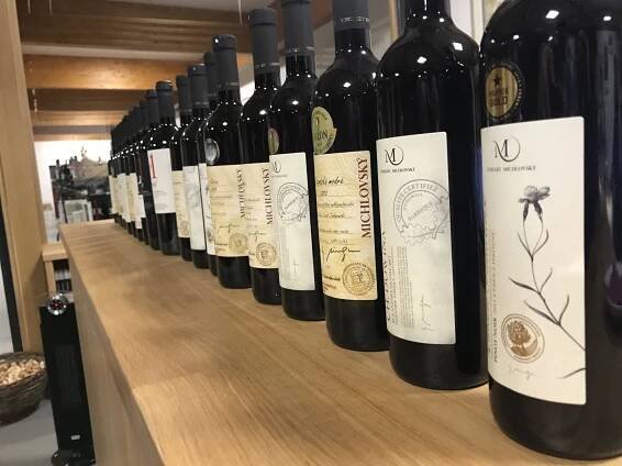 Degustace a kulturní akce - Vinotéka U Soudku Skuteč