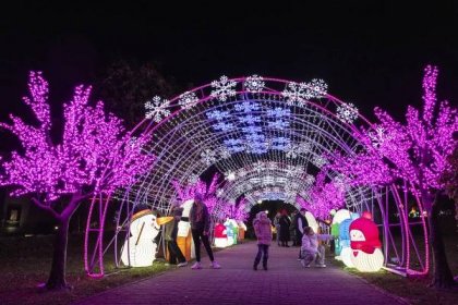Obrovský světelný park WINTER WONDERLAND v Letňanech nadchl celou Prahu! - Rodinné výlety