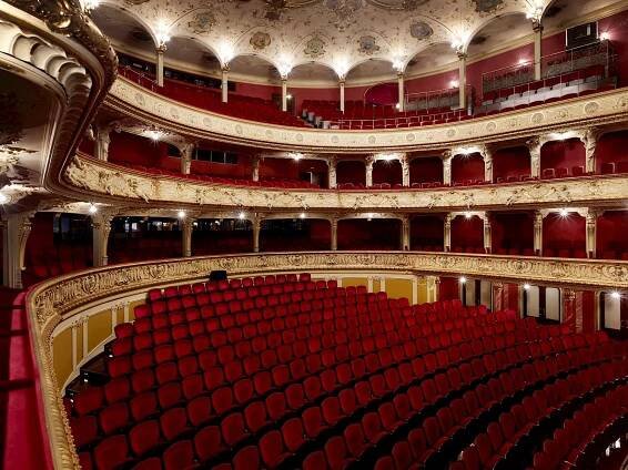 Aktien­gesellschaft - Opernhaus Zürich - Opernhaus Zürich