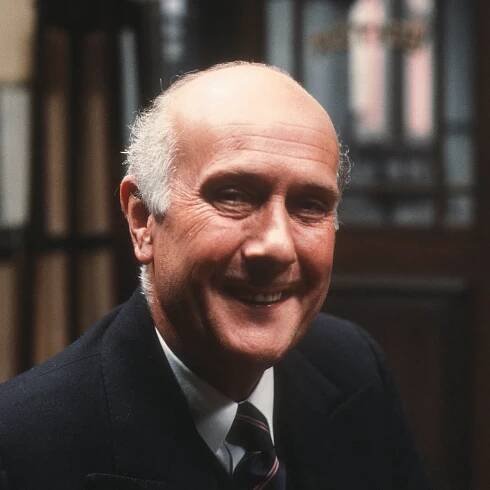 Geoffrey Chater: Character actor who appeared in decades of British TV