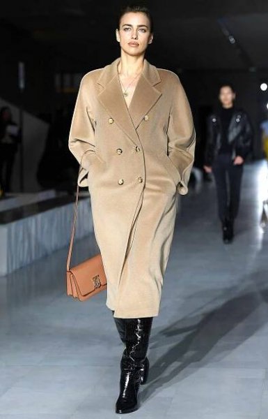 Max Mara - Runway: Milan Fashion Week Autumn/Winter 2019/20