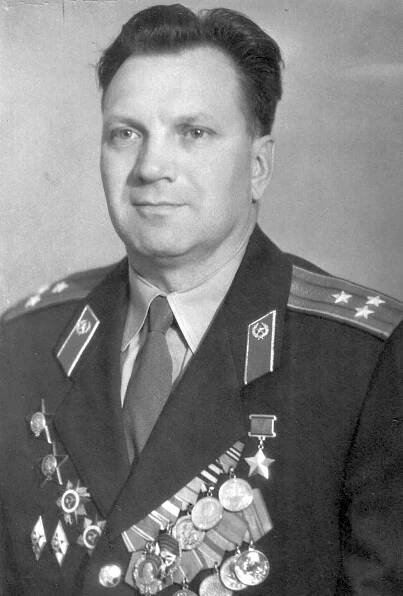 Těniščev, Ivan Ivanovič : T