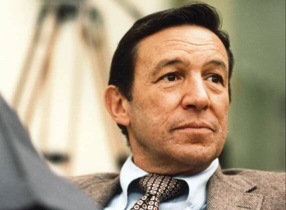Mike Wallace Is Here: TV Journalism and the American Jeremiad