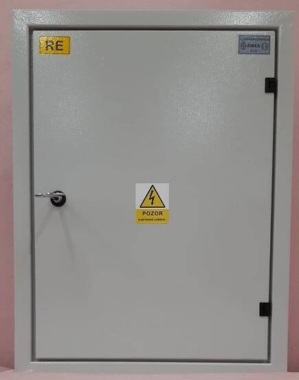 ŠIMEK RE/Z/101HS+FVE Elektroměrový rozvaděč s HDO 3F a instalací FVE - bez hl.jističe, do 40A - ČEZ