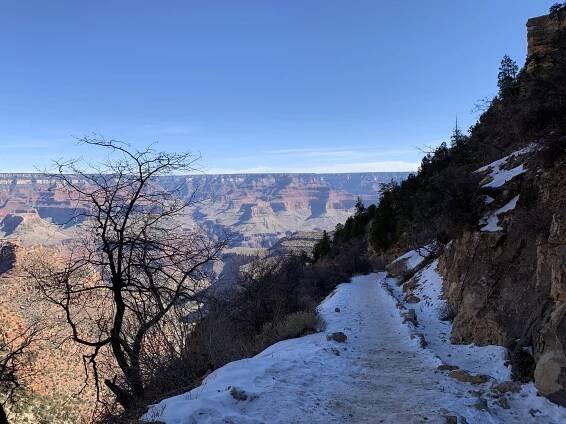 The Ultimate Guide to Day Hiking Grand Canyon’s Bright Angel Trail