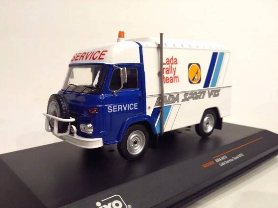 Avia A21F doprovodný vůz Lada Sport VFTS 1:43 IXO