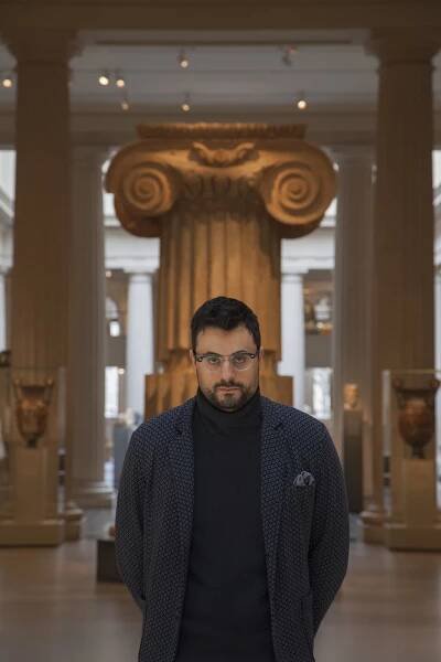 Gabriele Tinti at the Met, photo courtesy of Holger Keifel