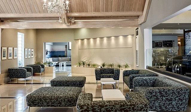 Hotel Esperos Mare: fotografie vybavení exteriérů a interiérů ubytování.