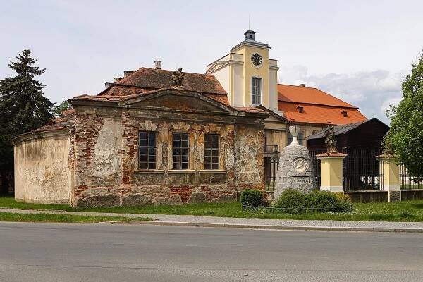 FOTOKVÍZ: Poznáte ze snímků fotografa Deníku město či obec na západě Čech?