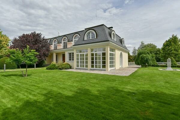 Luxusní vila se zahradou, Praha - západ, Průhonice - Sotheby’s Int. Realty