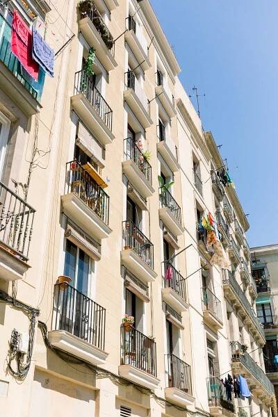 Our Honeymoon | Paris, Barcelona and the Amalfi Coast | carolinewinnphotography.com