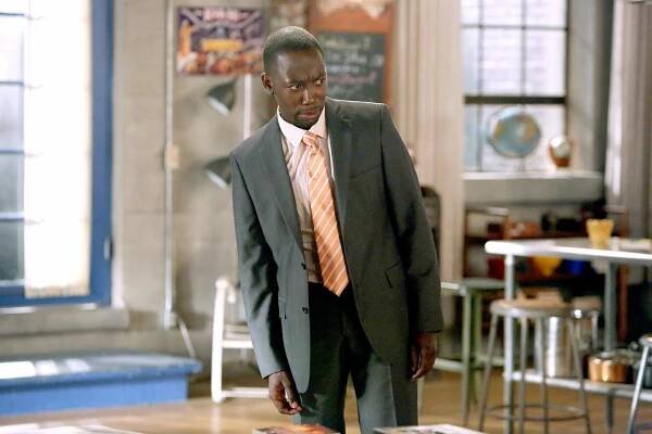 Nová holka - Nový začátek - Z filmu - Lamorne Morris