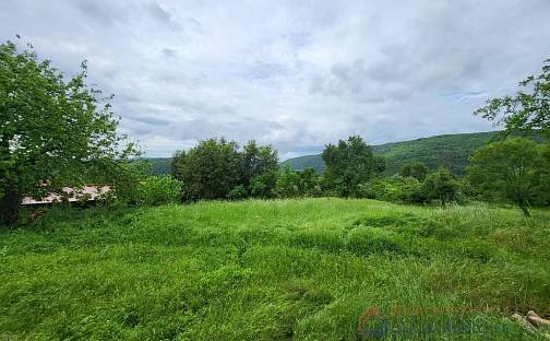 Prodej stavebního pozemku 1 823 m², Buzet, Chorvatsko