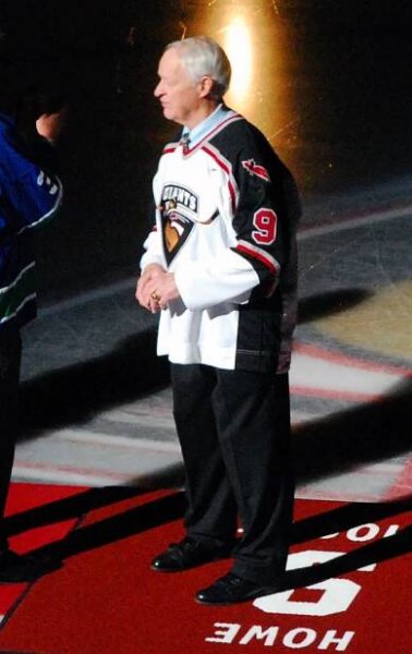 Gordie Howe – Wikipedie