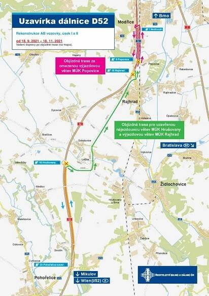 Opravy D52 u Rajhradu: silničáři pokládají asfalt. Podívejte se