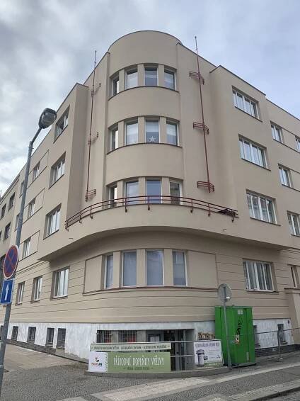 Výroba a montáž dřevěných špaletových oken a oken EURO, HK