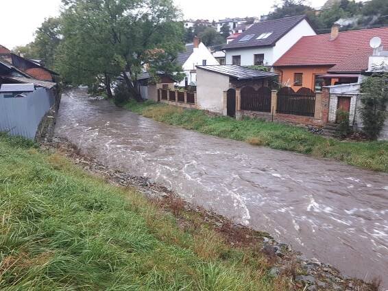 Velká voda zatopila areál Sloupsko-šošůvských jeskyní, čerpadla jedou naplno