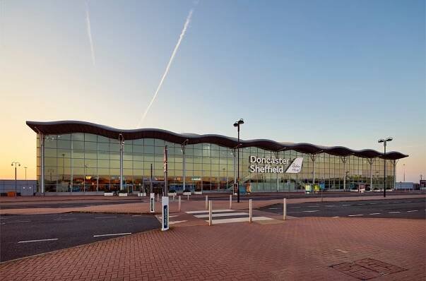 Další oběť pandemie, v Anglii končí Letiště Doncaster Sheffield