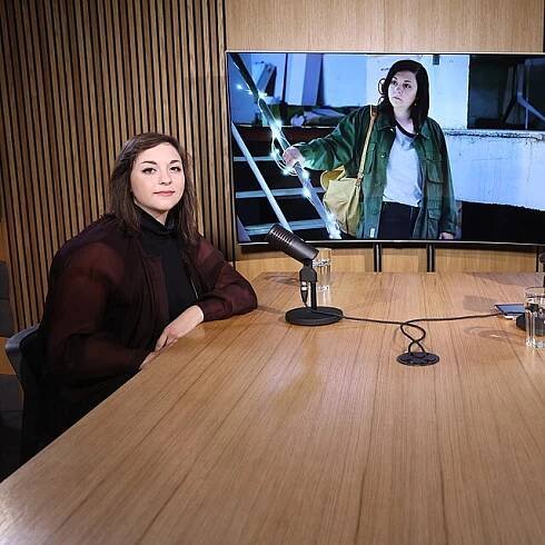 Julia Issa na rozhovoru v Expresu s Anetou Šimečkovou