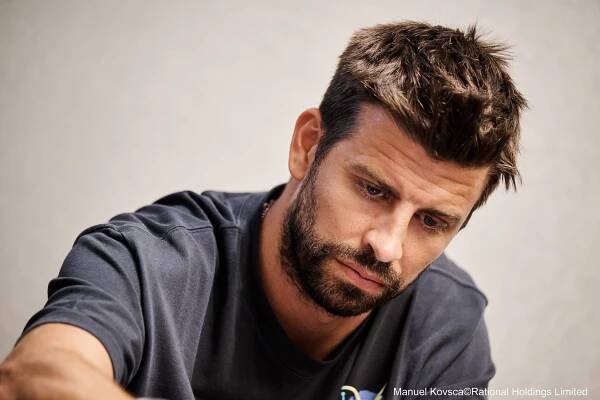 EPT Barcelona: Gerard Piqué bral na bublině High Rolleru €65K