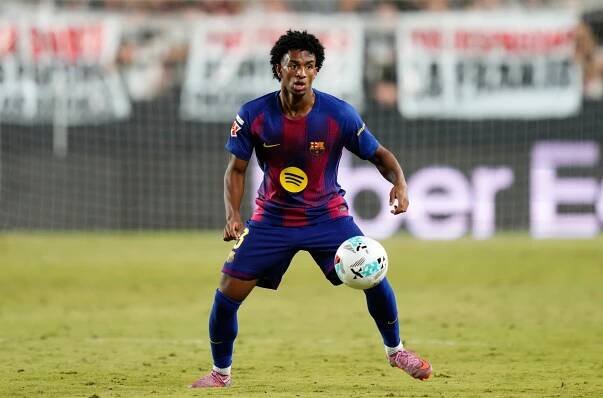 Rayo Vallecano de Madrid v FC Barcelona - LaLiga EA Sports