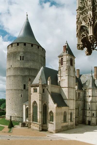 File:Chateaudun Chateau 03.jpg - Wikimedia Commons