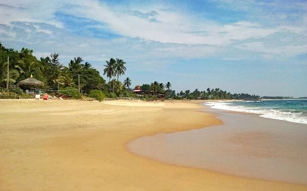 Hikkaduwa Beach / South / Sri Lanka