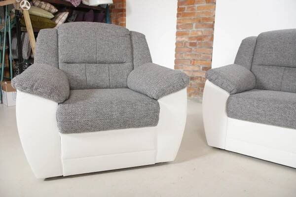 10 79 selva s kreslem luxusni sedaci souprava  mg 5186 