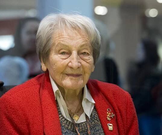 Zemřela legendární oštěpařka Dana Zátopková