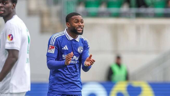Schalke-Einzelkritik gegen Fürth: Note 2 für das Tor-Phantom
