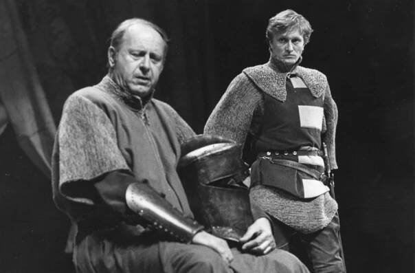 Henrich IV. (1984) František Zvarík (Lord Bardolph), Ľubomír Paulovič  (Lord Hastings), foto Anton Sládek