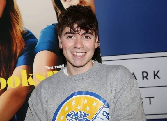 Theatre kids unite! Booksmart x Broadway Screening Annapurna Pictures and Annapurna Theatre host a screening in honor of Beanie Feldstein, Noah Galvin and Molly Gordon - Noah Galvin - Šprtky to chtěj taky - Z akcí