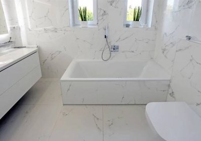 Prosvětlená bílá koupelna – Elements